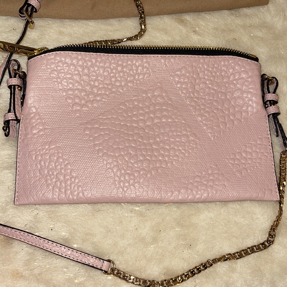Authentic Burberry Grain Check Crossbody pale orchid - Picture 2 of 14